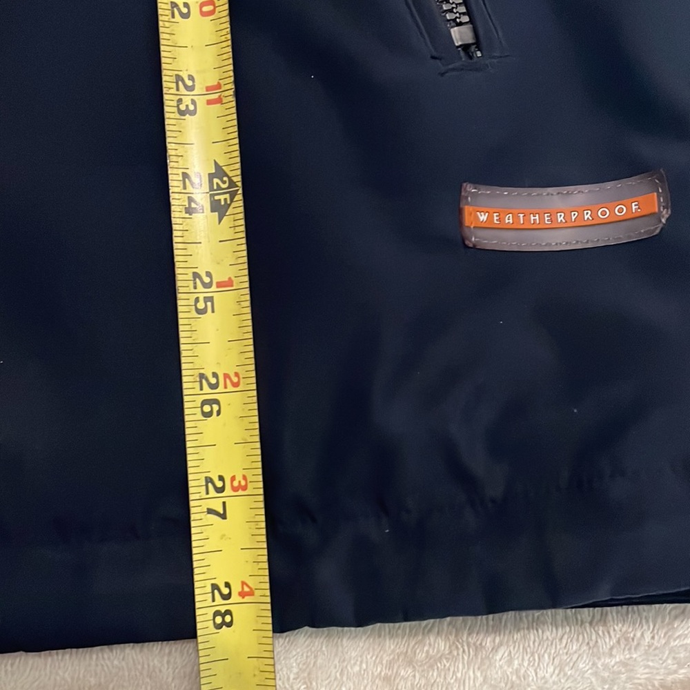Weatherproof jacket - Picture 10 of 11